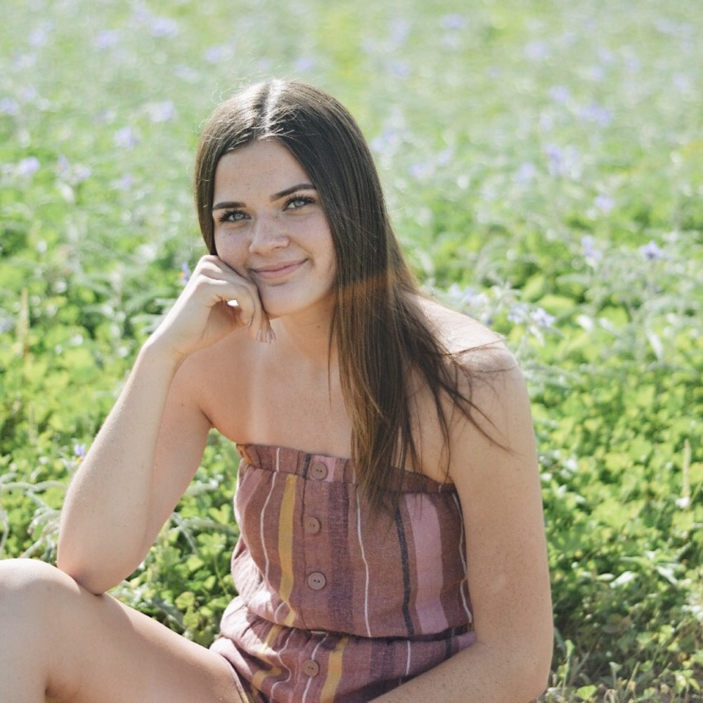 Meet your Posher, Corrine